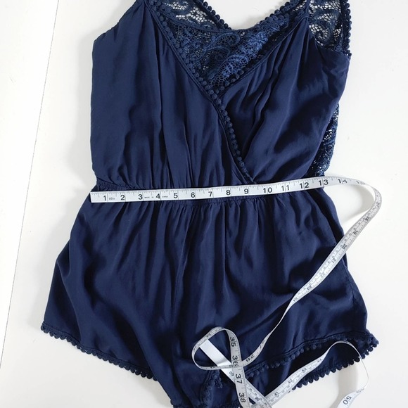 Navy Blue Spaghetti Strap Romper Sz M - Picture 3 of 8